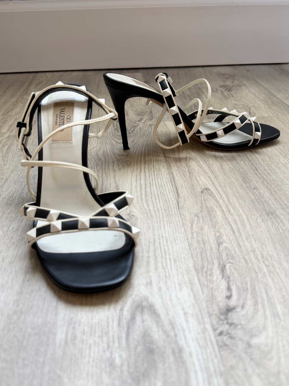 Valentino Garavani - Black and White Rockstud Strappy Stiletto Sandals / Heels